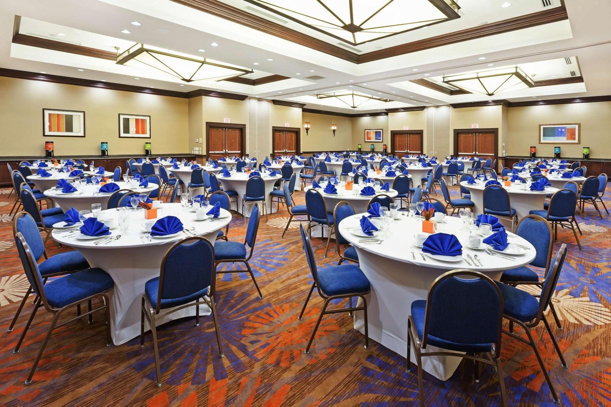 Hilton Garden Inn Midland Dış mekan fotoğraf