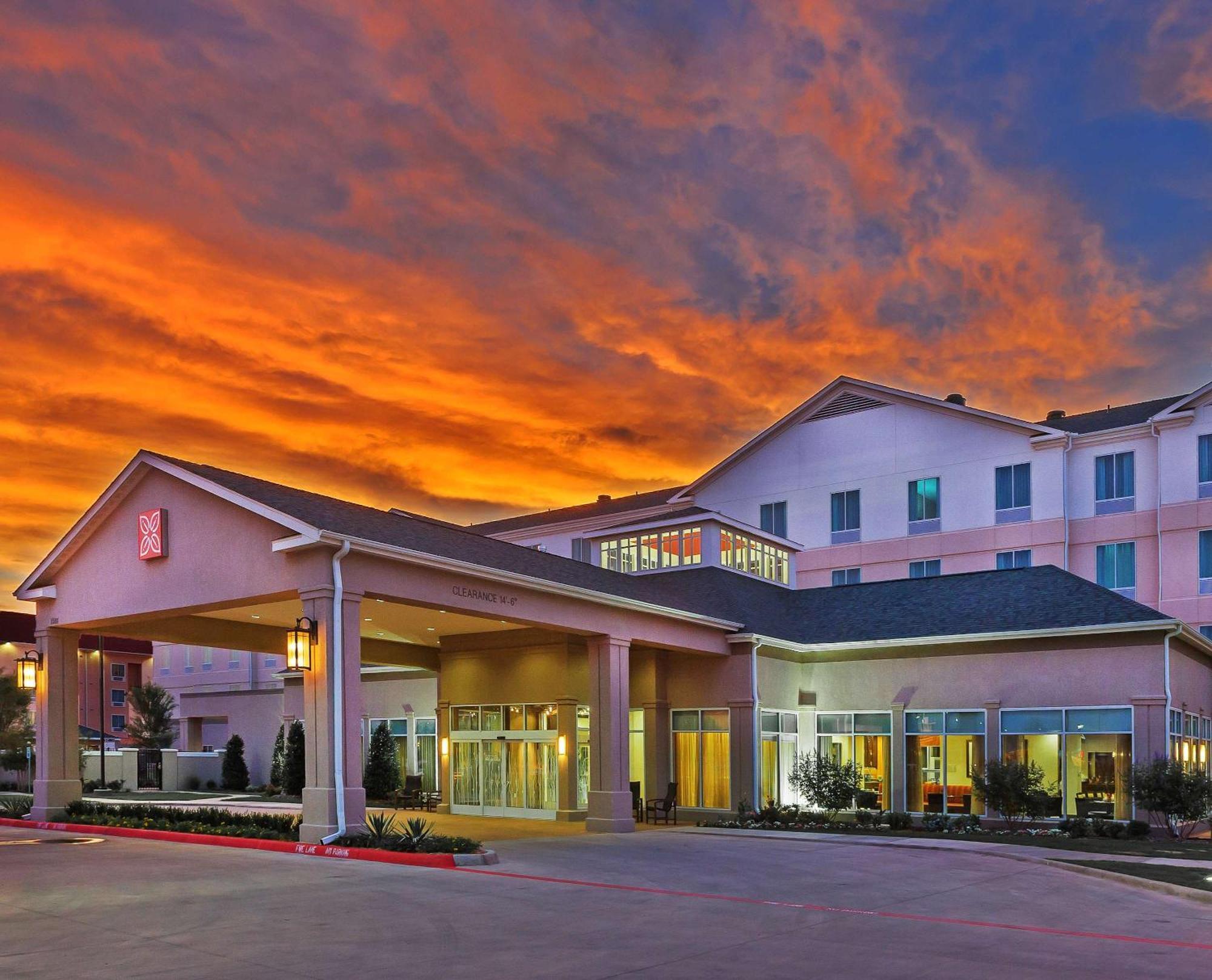 Hilton Garden Inn Midland Dış mekan fotoğraf